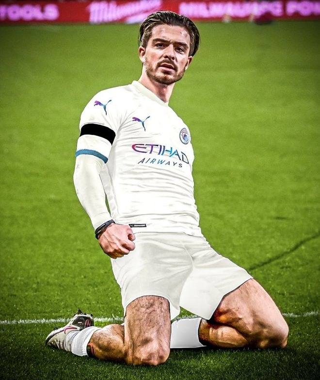 包含从克里夫兰骑士围绕亚冠门线救险到关键时刻曼城调整名单以备全明星赛，阿斯顿维拉围绕欧冠扳平良机的词条